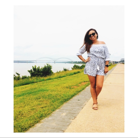 Hi! I’m Patty Penaloza 👻 - Picture 2 of 2